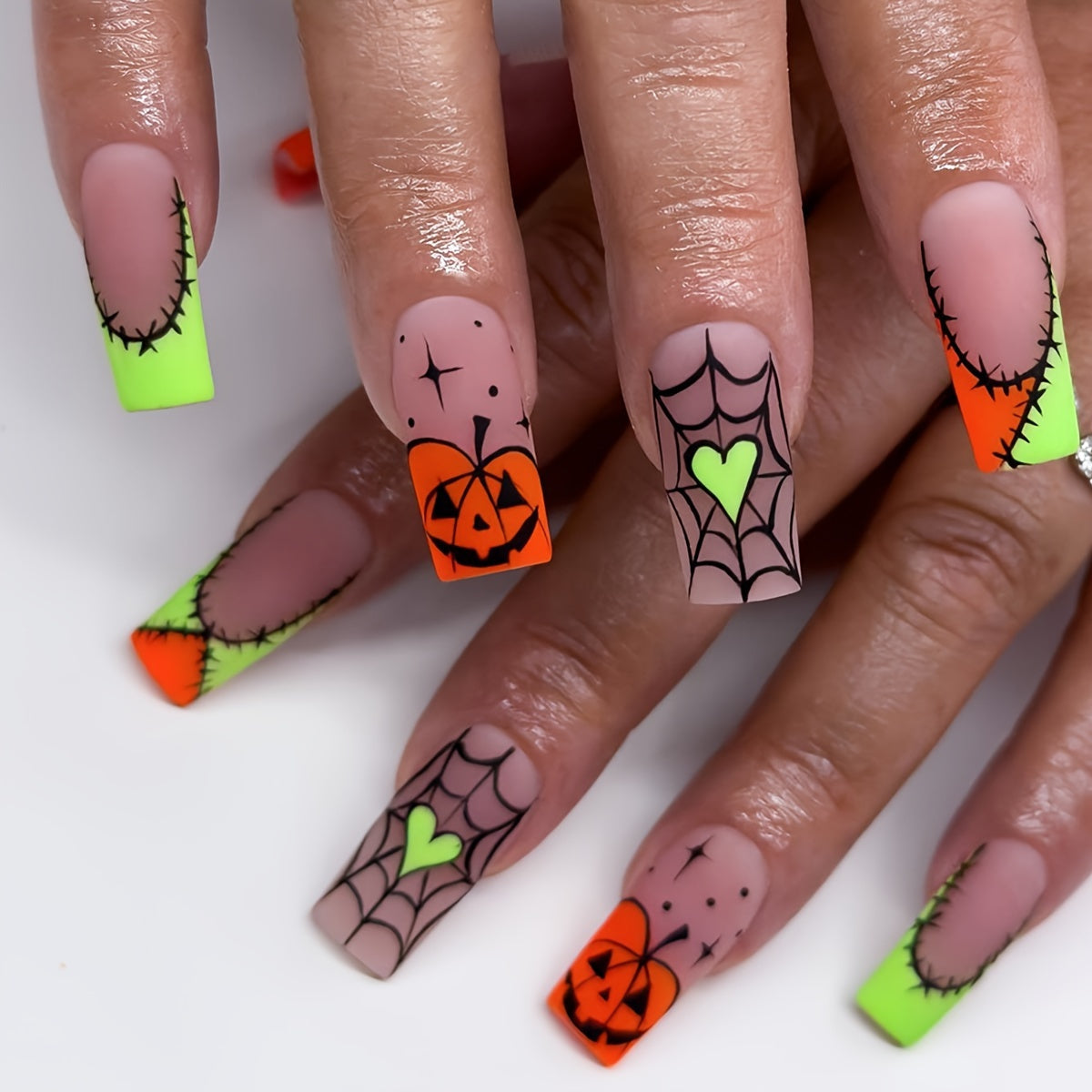Spooky Chic Halloween Press-On Nails Set-0