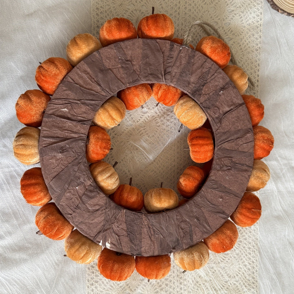 Halloween Harvest Pumpkin Wreath-3