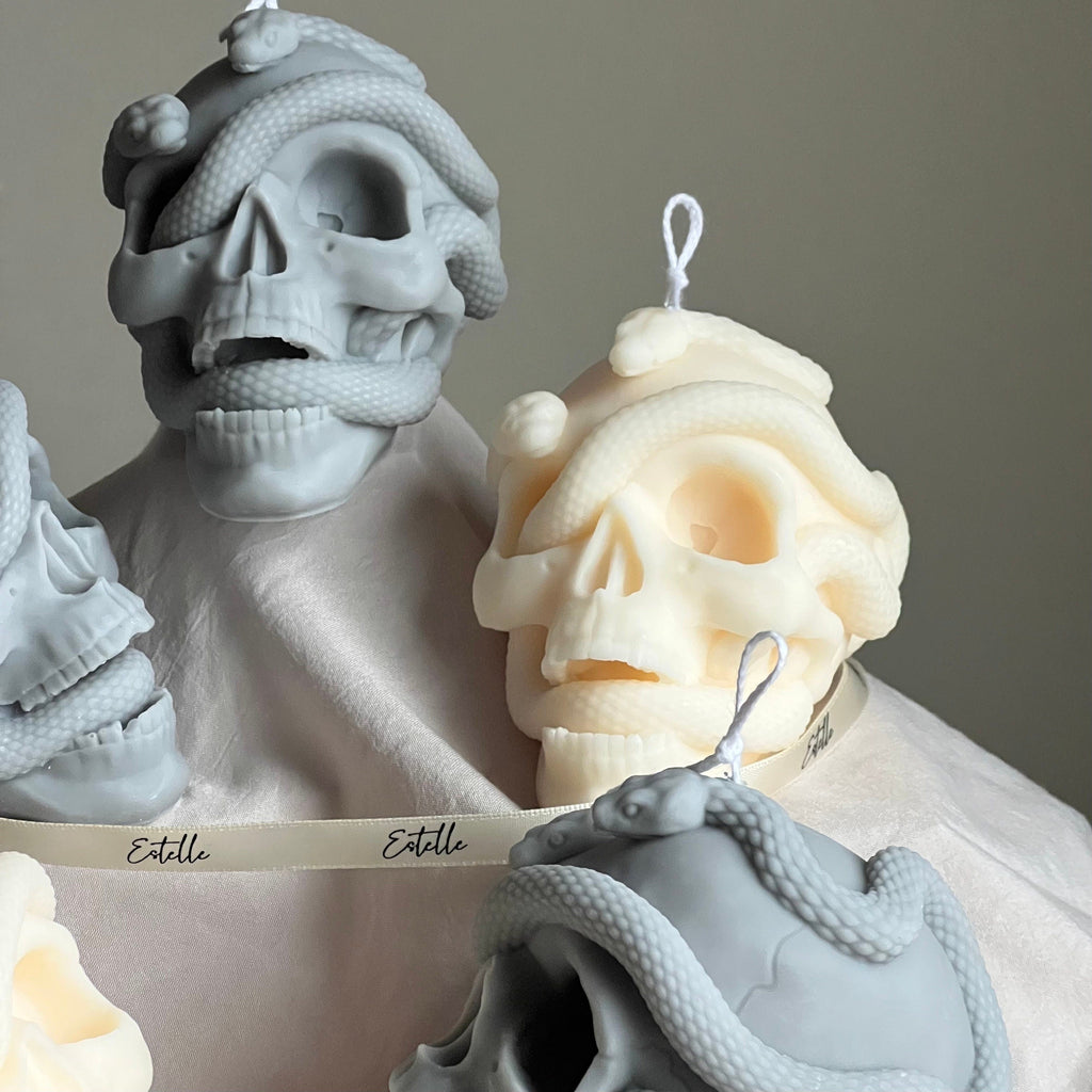 Skull Candle with Snakes: Spooky Halloween Soy Wax Decor-1