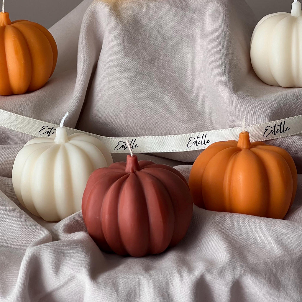 Handmade Pumpkin Soy Wax Candle: Autumn Halloween Decor-1